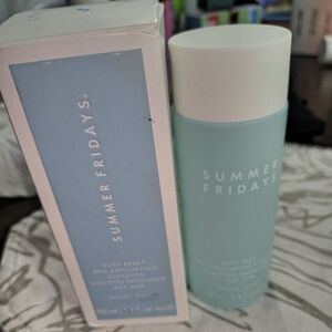 Summer Fridays Soft Reset AHA Exfoliating Solution Toner